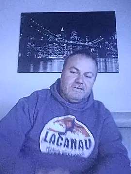 Snapshot of Pourleplasirs chatting on December 16, 2025, 10:59 pm Pourleplasirs online show from December 16, 2025, 10:59 pm