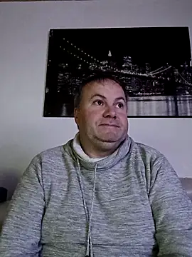 Snapshot of Pourleplasirs chatting on December 18, 2025, 10:27 pm Pourleplasirs online show from December 18, 2025, 10:27 pm