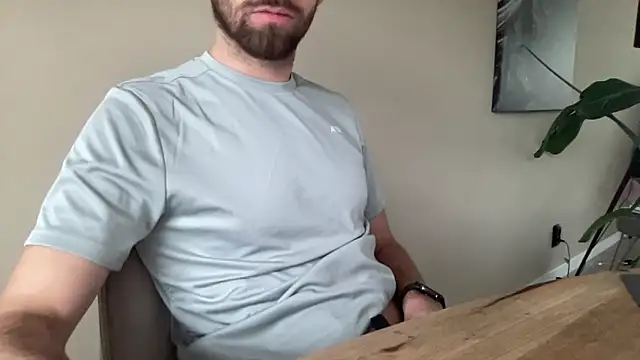 bullyboyy online show from September 30, 2025, 7:02 am