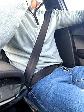 bullyboyy online show from October 28, 2025, 12:41 pm