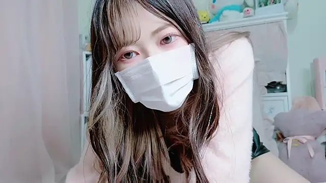 Megu-mimi online show from March 11, 2025, 4:18 pm