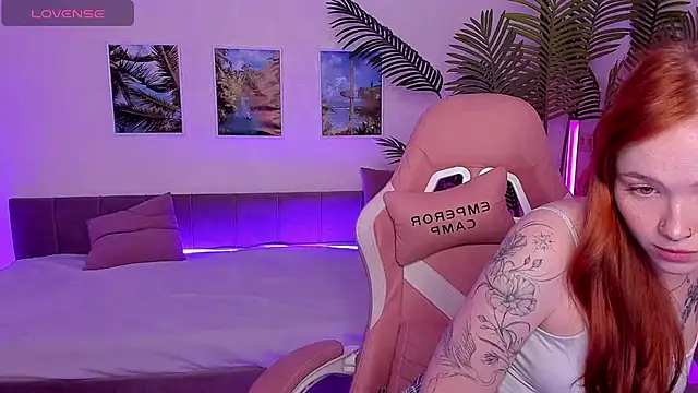 Maya Light online show from September 11, 2025, 8:47 am