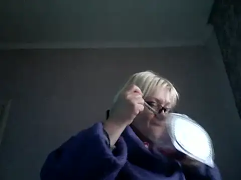 Mayya4321 online show from March 18, 2025, 3:10 pm