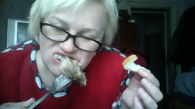 Mayya4321 online show from March 2, 2026, 1:51 pm