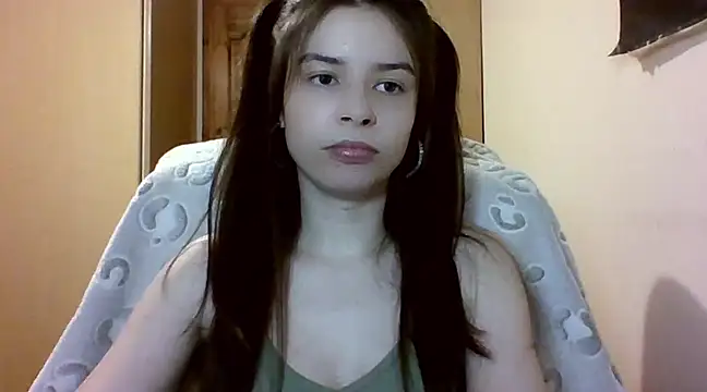 LariceSexy online show from February 4, 2025, 7:11 pm