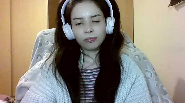 LariceSexy online show from February 17, 2025, 10:25 pm