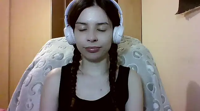 LariceSexy online show from March 12, 2025, 10:17 pm