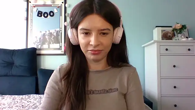 LariceSexy online show from September 29, 2025, 12:10 pm