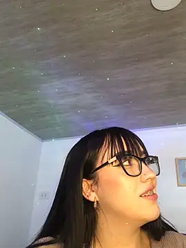 Melody rousse  online show from January 29, 2025, 7:32 pm