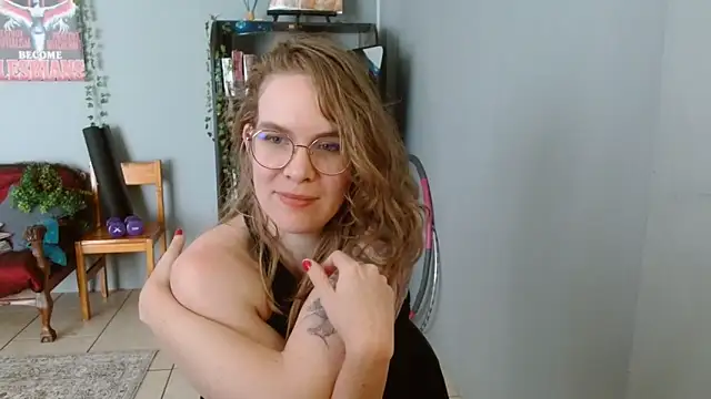 Snapshot of Chill_Billie chatting on May 4, 2026, 12:23 pm Chill Billie online show from May 4, 2026, 12:23 pm