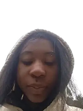 Zaira Rose  online show from October 13, 2025, 12:49 pm