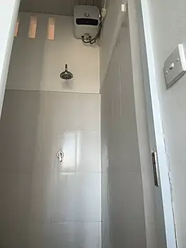 valure lera online show from February 28, 2025, 12:21 am