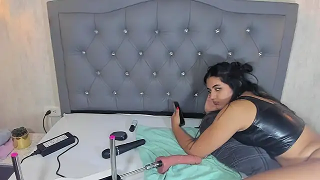 Hadley  online show from March 15, 2025, 9:41 am