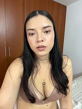 eileensophi online show from March 26, 2026, 3:34 am