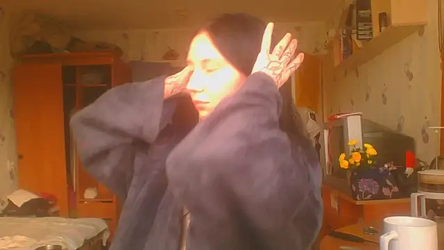 Snapshot of RussNocturnal chatting on June 4, 2026, 3:07 pm RussNocturnal online show from June 4, 2026, 3:07 pm