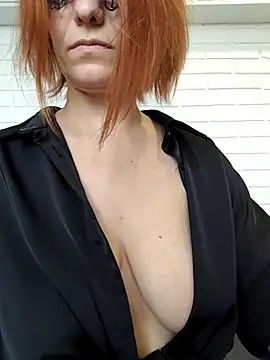 EmmaLaMiss online show from February 12, 2025, 8:27 am