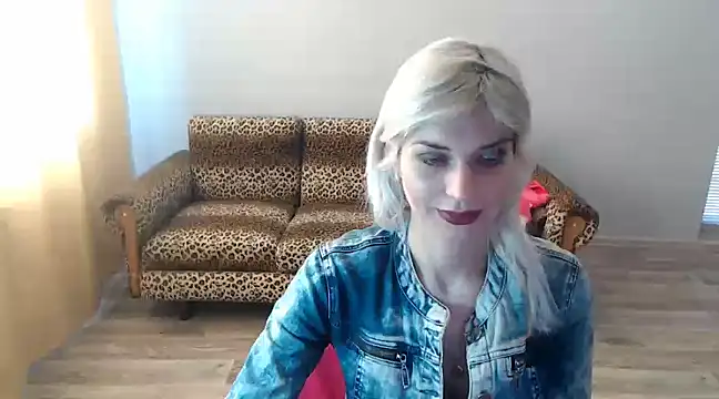 SexyBeatriice online show from February 24, 2025, 7:11 am