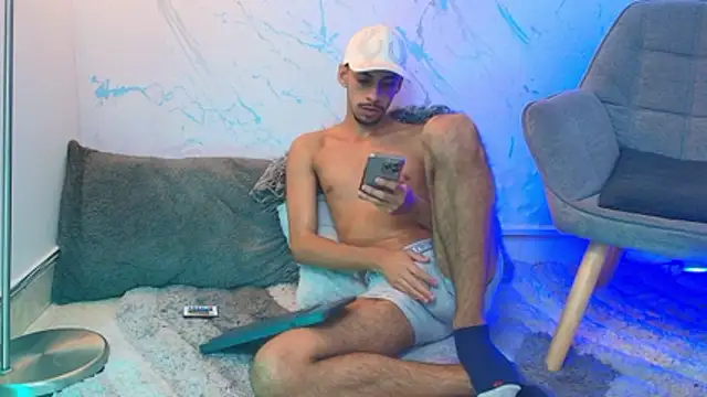 Sam culhane online show from December 3, 2025, 6:21 am