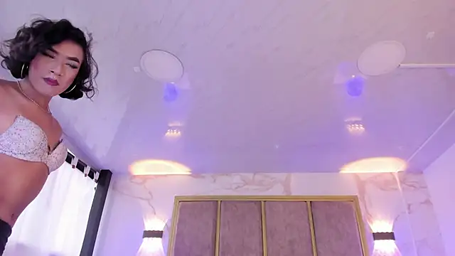 AliDiaz  online show from March 22, 2025, 7:42 pm