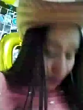 kamila lovee online show from February 9, 2025, 7:05 am