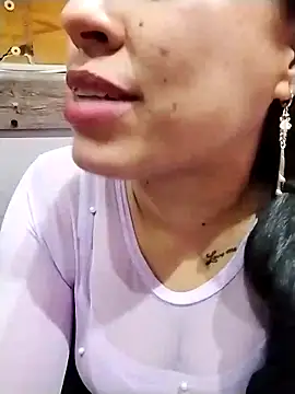 kamila lovee online show from February 15, 2025, 12:26 am