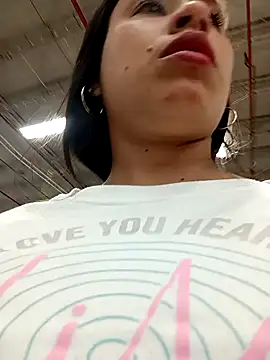 kamila lovee online show from February 26, 2025, 8:54 pm