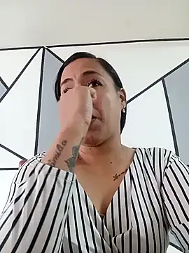 kamila lovee online show from March 5, 2025, 3:40 pm