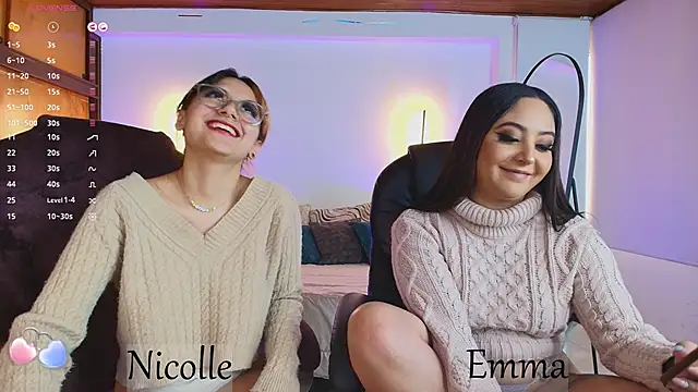  Emma11 online show from February 28, 2025, 10:50 pm