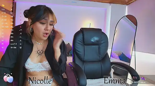  Emma11 online show from March 13, 2025, 7:28 pm