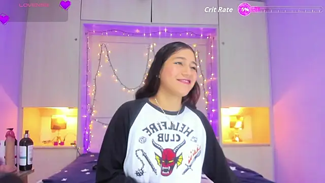 CandyyMaria online show from November 21, 2025, 3:11 pm