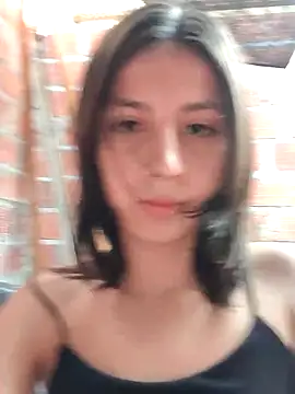 Maiden-Hot online show from October 22, 2025, 7:35 pm