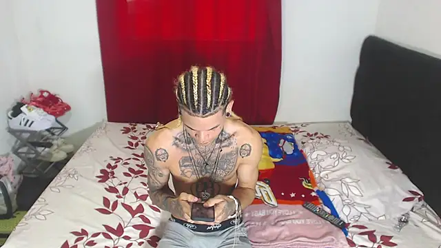 hot man05 online show from February 19, 2025, 4:22 pm