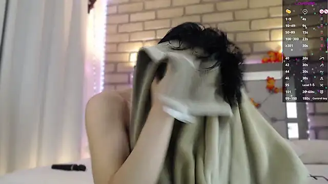 biel biel online show from October 21, 2025, 5:30 am