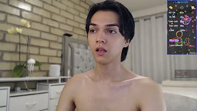 biel biel online show from April 22, 2026, 5:32 am