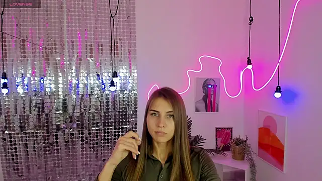 CharmBianca online show from January 30, 2025, 11:44 am