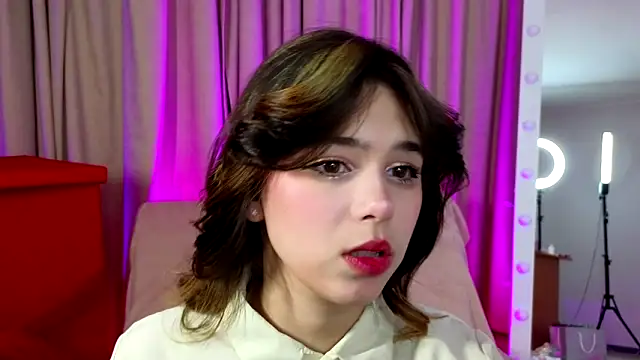 Hotary Yuko online show from February 15, 2025, 11:28 am