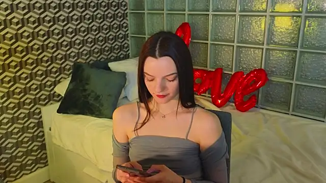 CaseyCraig online show from February 13, 2025, 1:29 am