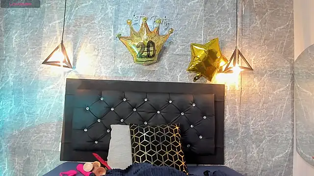 emberhodson online show from November 17, 2025, 11:27 am