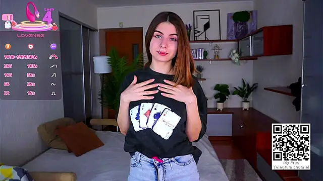 ErlinaBuoy online show from December 16, 2025, 5:34 am