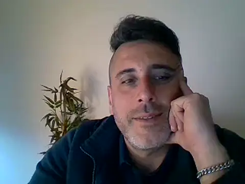 Snapshot of 66MA69 chatting on February 24, 2025, 4:47 pm 66MA69 online show from February 24, 2025, 4:47 pm