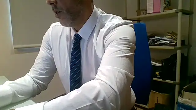 66MA69 online show from April 11, 2026, 7:35 am