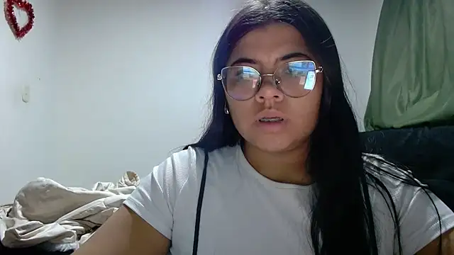 viccky vick online show from October 28, 2025, 11:51 pm