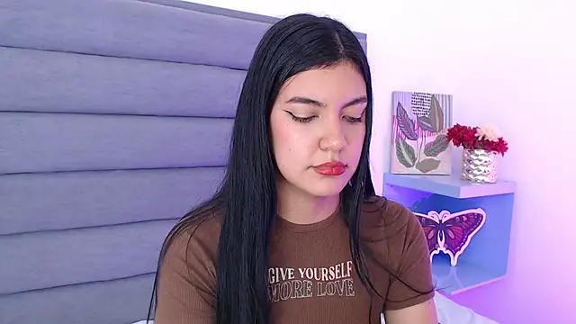 JenniferHost online show from February 27, 2025, 4:32 pm