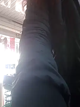 alexandraluv online show from February 13, 2025, 7:21 pm