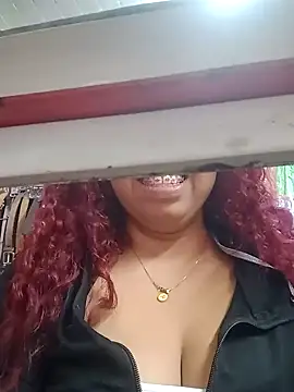 alexandraluv online show from February 20, 2025, 8:58 pm