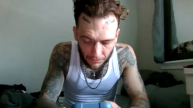 cruz815 online show from April 27, 2026, 7:56 pm
