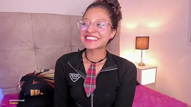 mac-sara online show from March 4, 2025, 2:06 am