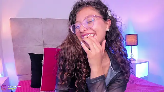 mac-sara online show from March 4, 2025, 11:43 pm