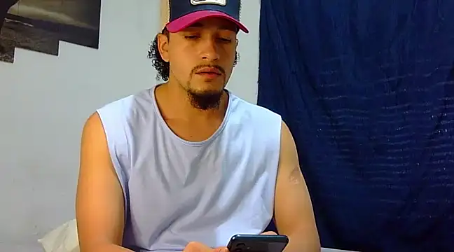 Keiviid online show from March 4, 2025, 2:21 pm