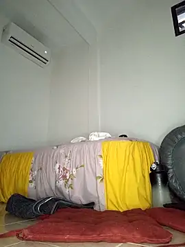 paula temptation online show from September 26, 2025, 7:18 pm